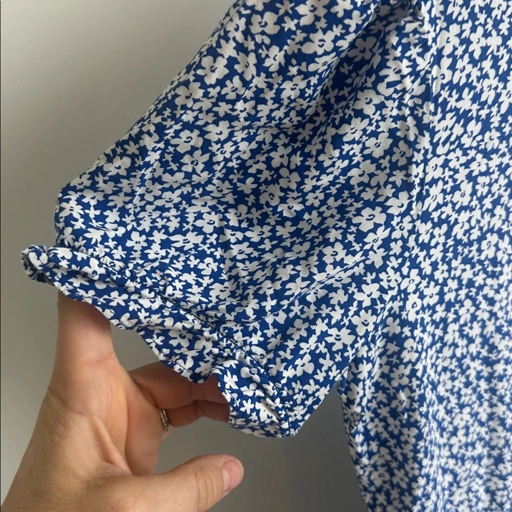 J.CREW MIDI DRESS FLORAL TIERED Reimagined Cottagecore Navy White XS - Picture 4 of 5
